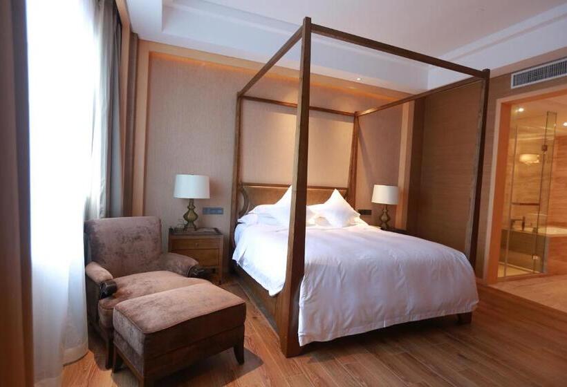 هتل Gloria Resorts Jingdezhen Xishan Lake