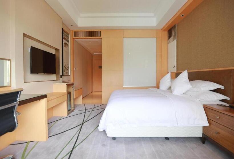 هتل Gloria Resorts Jingdezhen Xishan Lake