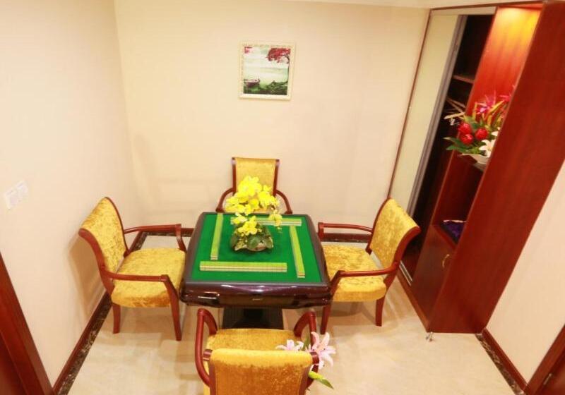 ホテル Greentree Inn Zhejiang Jiaxing West Zhongshan Road Vintage Car Building Express