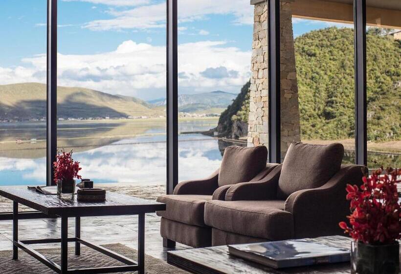 هتل High Mountain Resort Shangri La