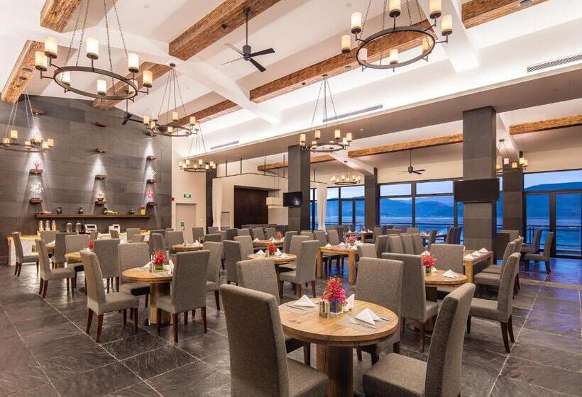 هتل High Mountain Resort Shangri La