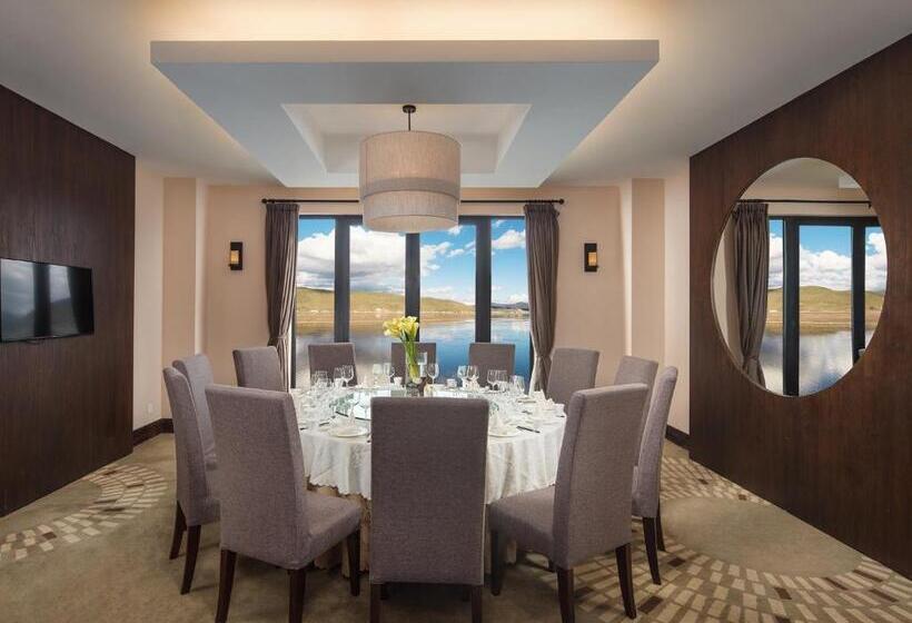 هتل High Mountain Resort Shangri La