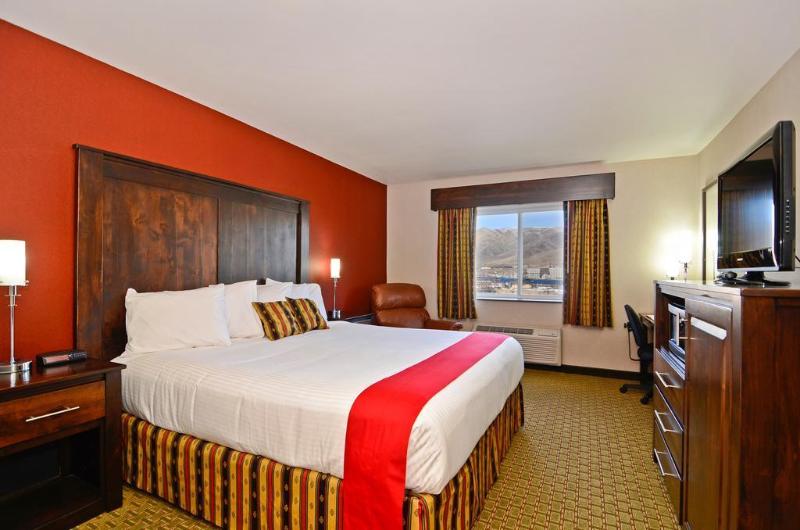 Отель Inn America Lewiston