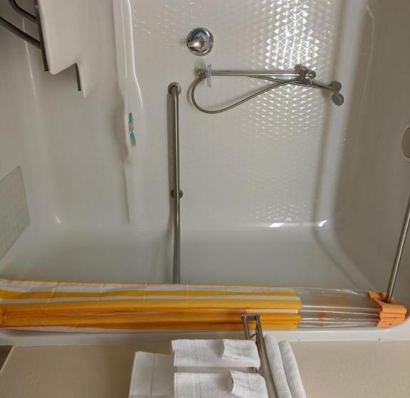 فندق Rincon Inn And Suites