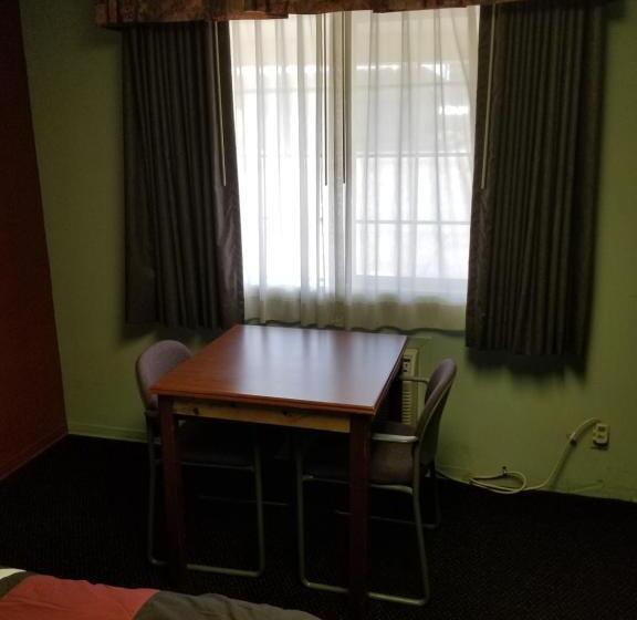 호텔 Valley Inn   Lebanon Oregon
