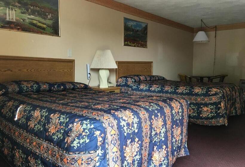 Knotty Pine Motel