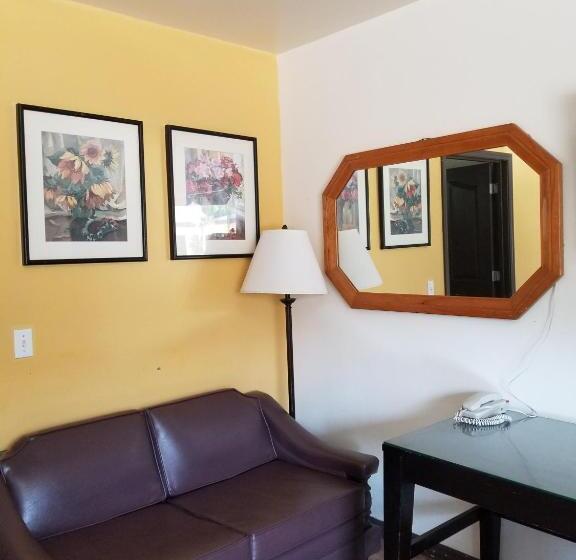 مُتل Casa Bella Inn Downtown La