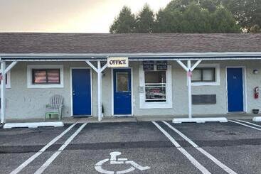 مُتل Point Pleasant Inn