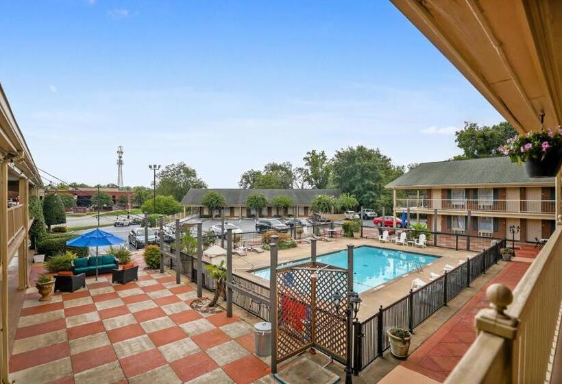 مُتل The Guest Lodge Gainesville
