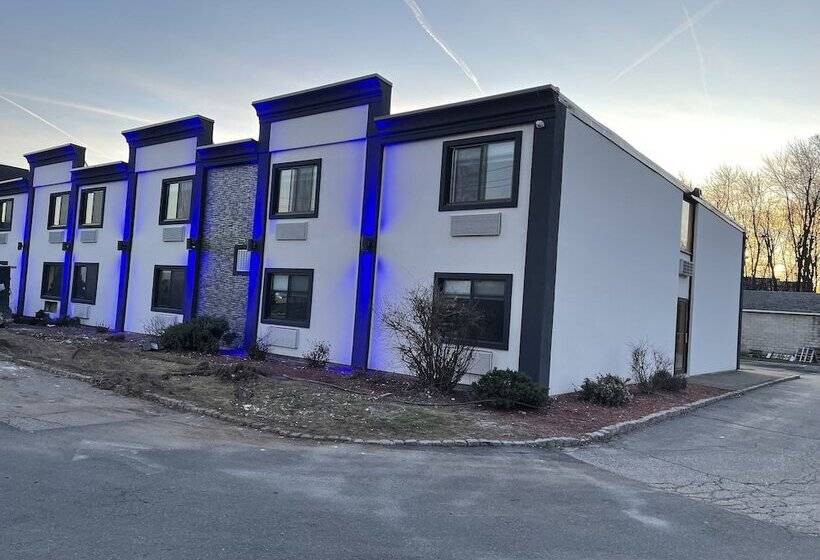 モーテル The Wayne Inn
