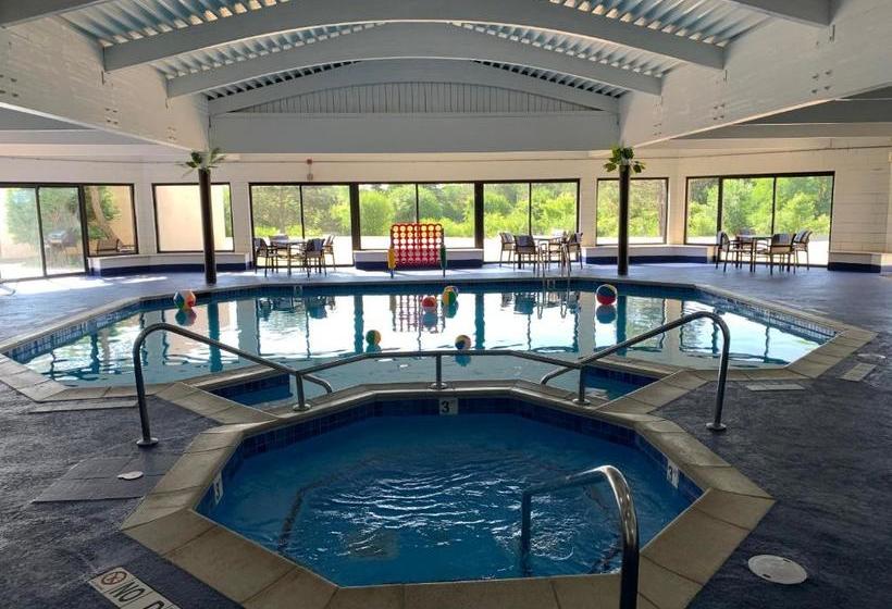 Radisson Hotel Detroit-farmington Hills