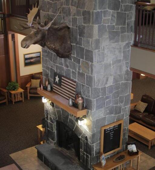 استراحتگاه Grand Summit Hotel At Attitash