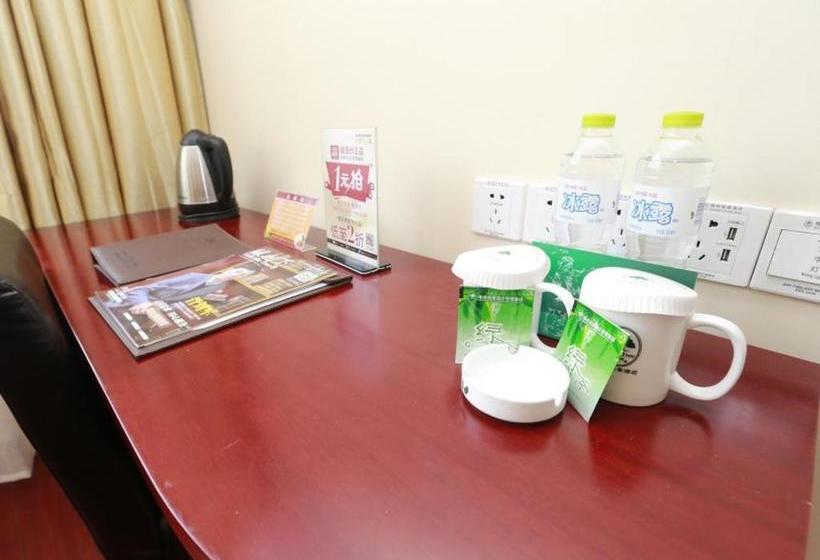 Otel Greentree Inn Anhui Liuan Railway East Station Passenger Station Express