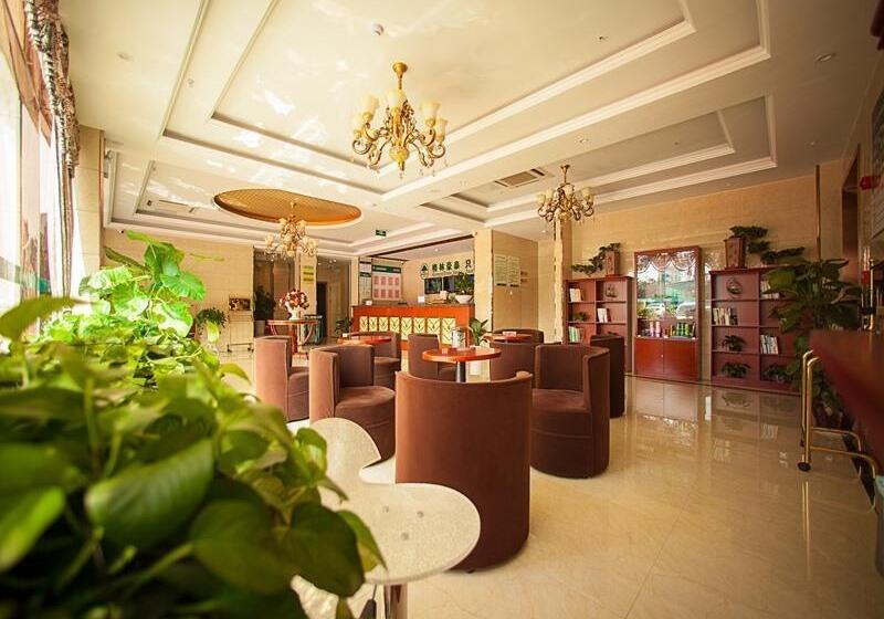 هتل Greentree Inn Anhui Wuhu Yinhunorthroad Fangte World Resort South Gate Business