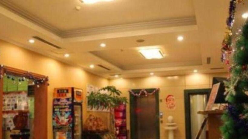 בית מלון כפרי Greentree Inn Jining Jianshe Road