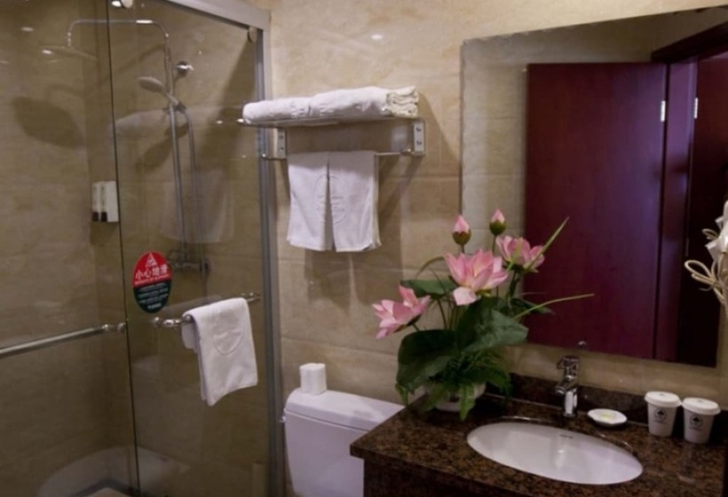 هتل Greentree Inn Shanghai  Hongqiao Hub Convention Center Jinghua Road Shell