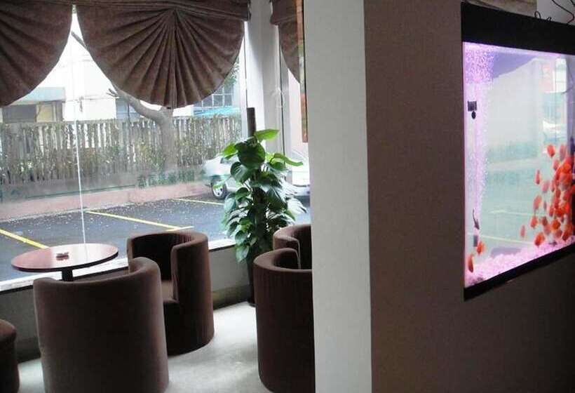 هتل Greentree Inn Shanghai Songjiang Wanda Plaza Rongm