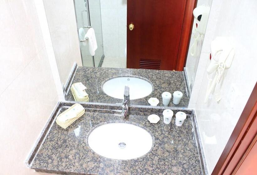 هتل Greentree Inn Shanghai Songjiang Wanda Plaza Rongm