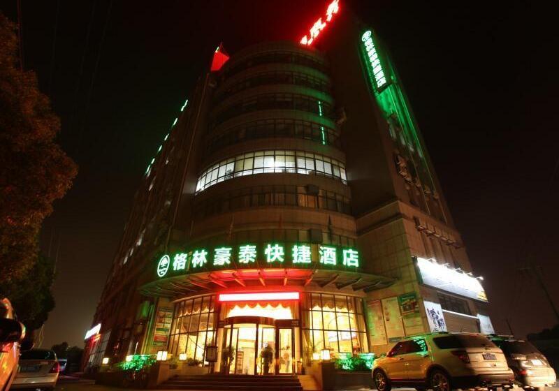 هتل Greentree Inn Shanghai Songjiang Wanda Plaza Rongm