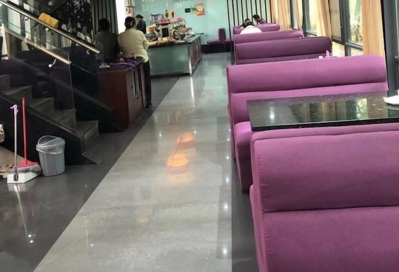 酒店 Greentree Inn Suzhou Heshan