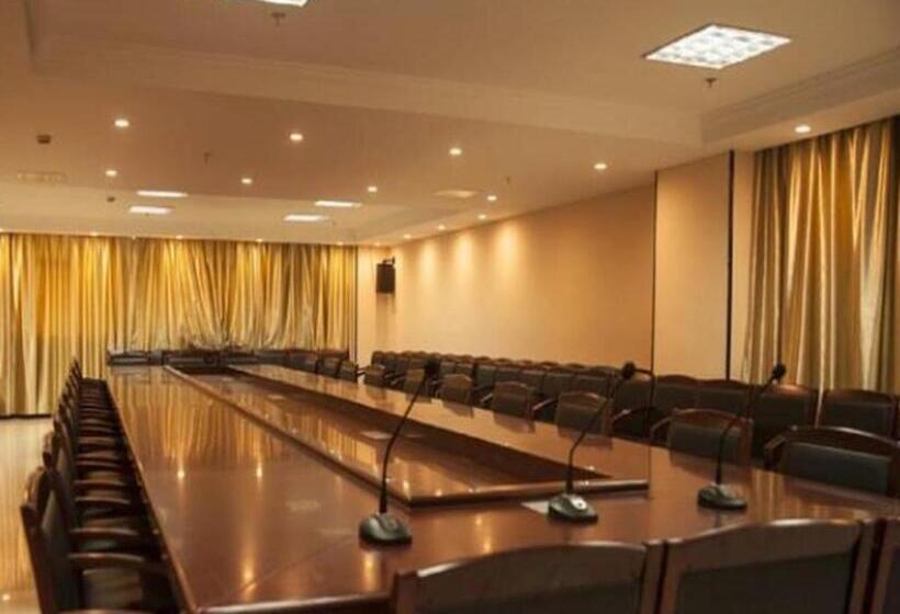 هتل Greentree Inn Wuhu Fangte Second Phase Nanxiang Wanshang Express