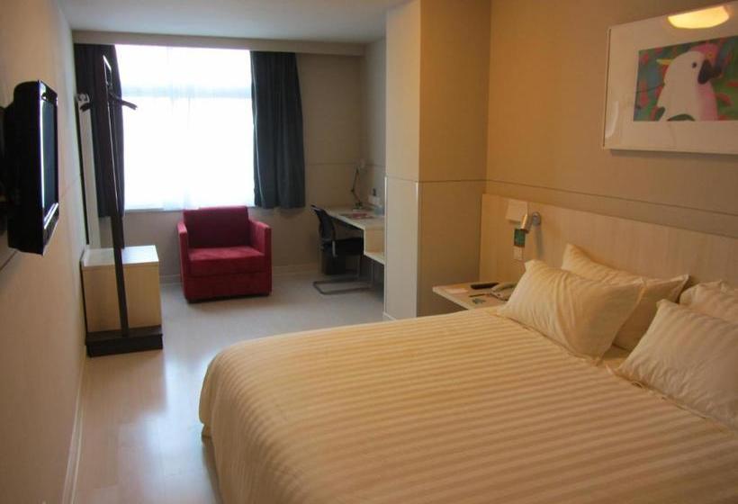 בית מלון כפרי Jinjiang Inn Jining Pipashan Road