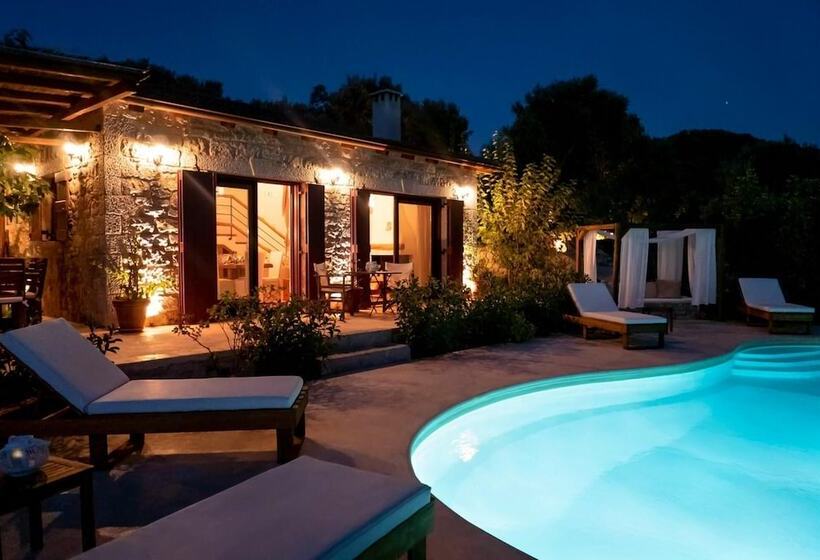 Amapola Villas   Private Villas Phos & Agapi