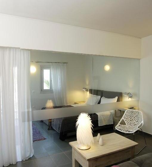 هتل Filoxenia Apartments