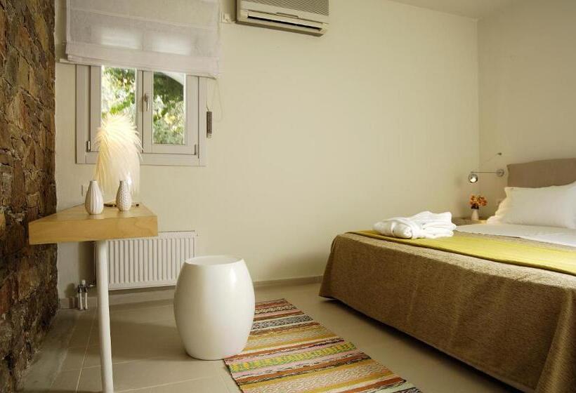هتل Filoxenia Apartments