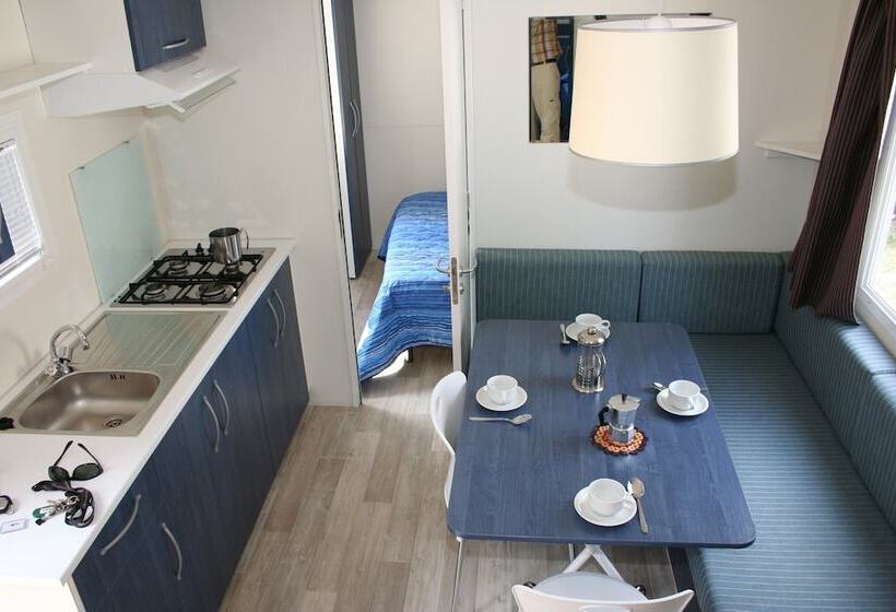 هتل Happycamp Mobile Homes Camping Apollonia