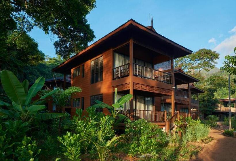 هتل The Boathouse Pulau Tioman