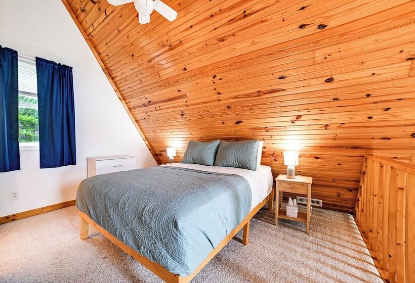 A Frame Cadiz Cabin On Lake Barkley W/ Boat Dock!