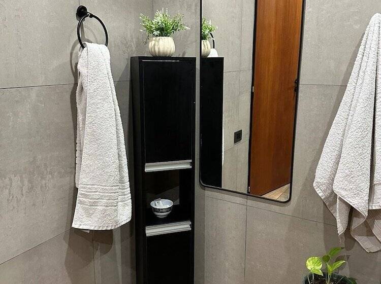 مبيت وإفطار Anas Inn