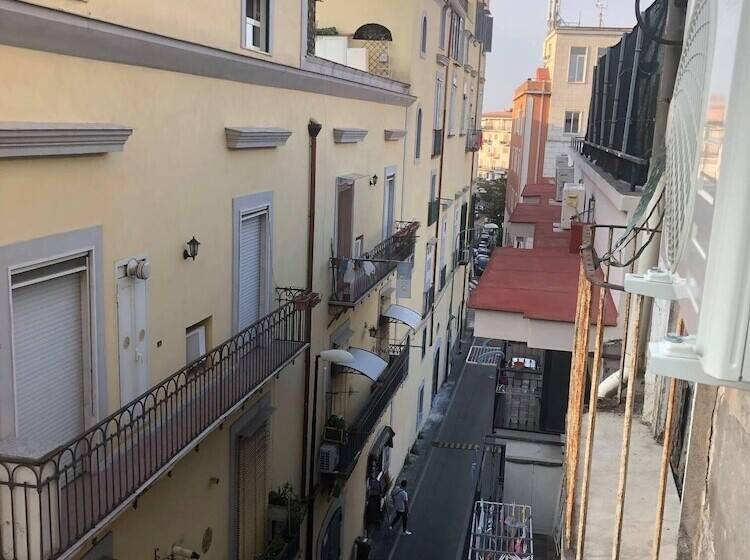Bed and Breakfast Mini Apartment With Bathroom And Kitchen For Exclusive Use