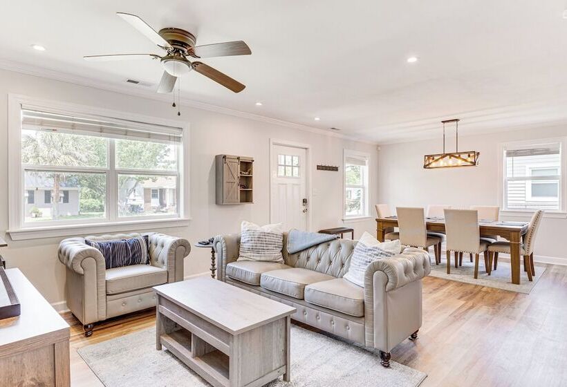 Charming Morehead City Home: 2 Mi To Beach Access