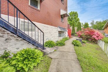 Charming West Mifflin House 3 Mi To Kennywood!