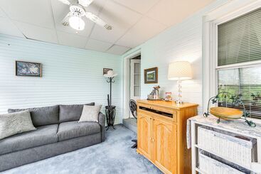 Charming West Mifflin House   3 Mi To Kennywood!