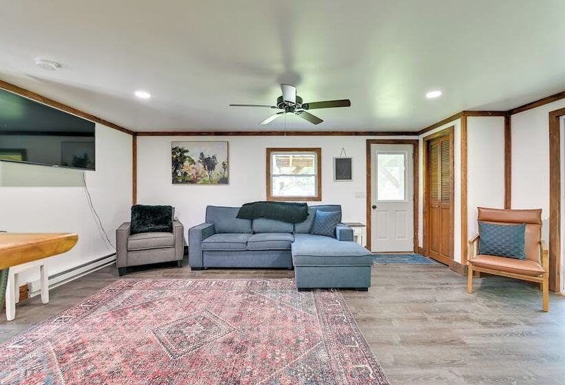 Cozy Catskills Cabin 12 Mi To Windham Mountain!