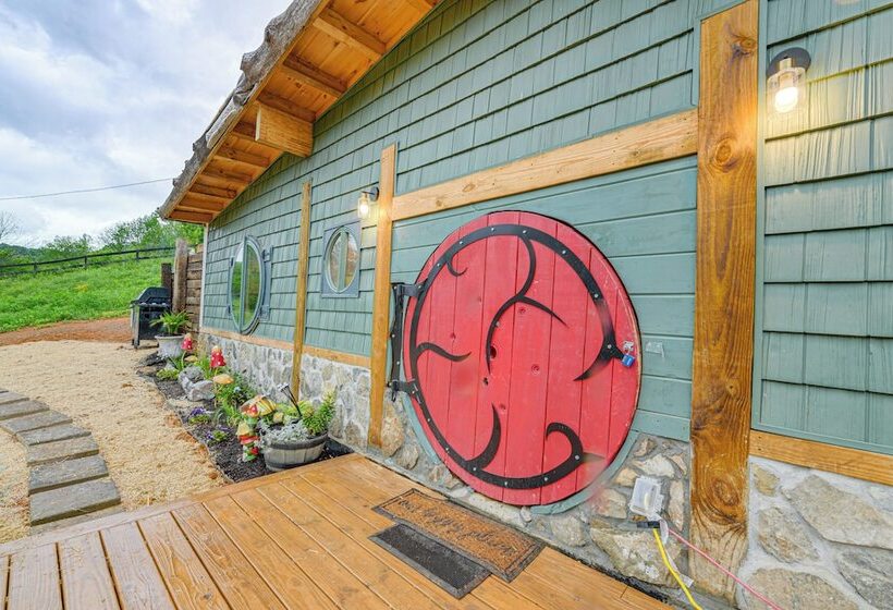 Hobbit Themed House On 6 Acres In Cosby