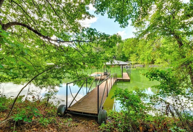 Dog Friendly Lavonia Home W/ Dock & Lake Access