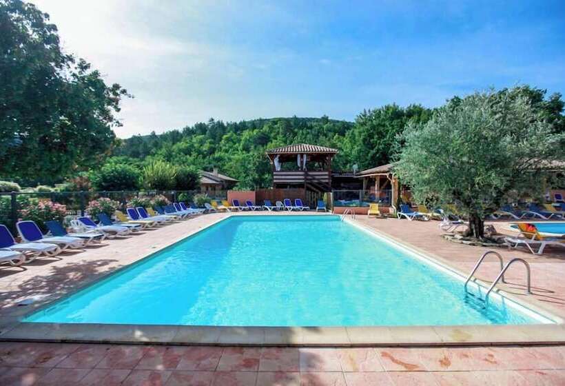 هتل Camping Le Luberon