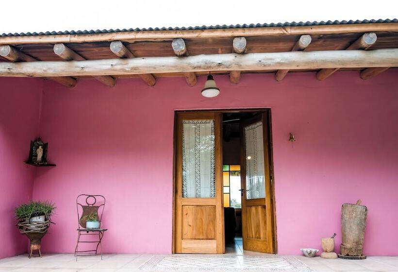فندق Posada Mbarete