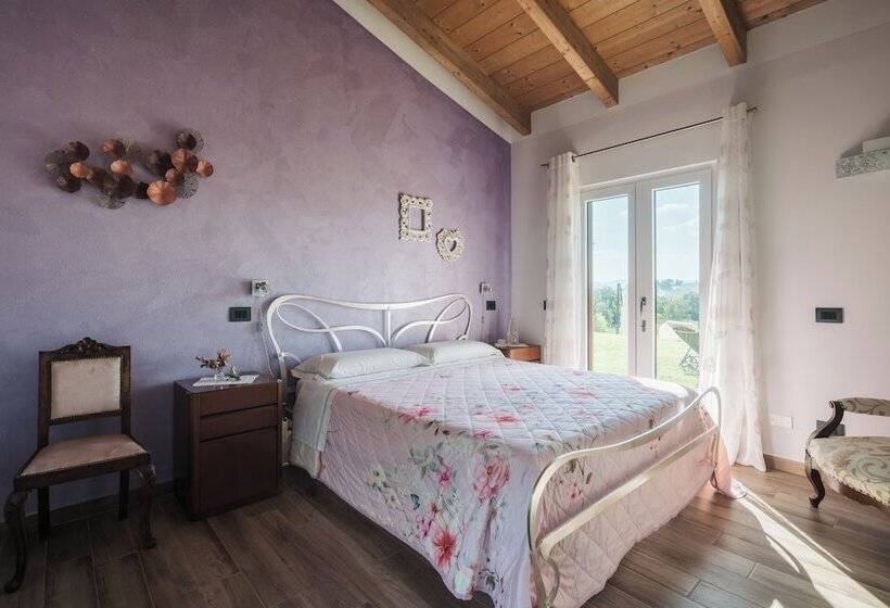 فندق ريفى Agriturismo Podere Ristella Wine&food