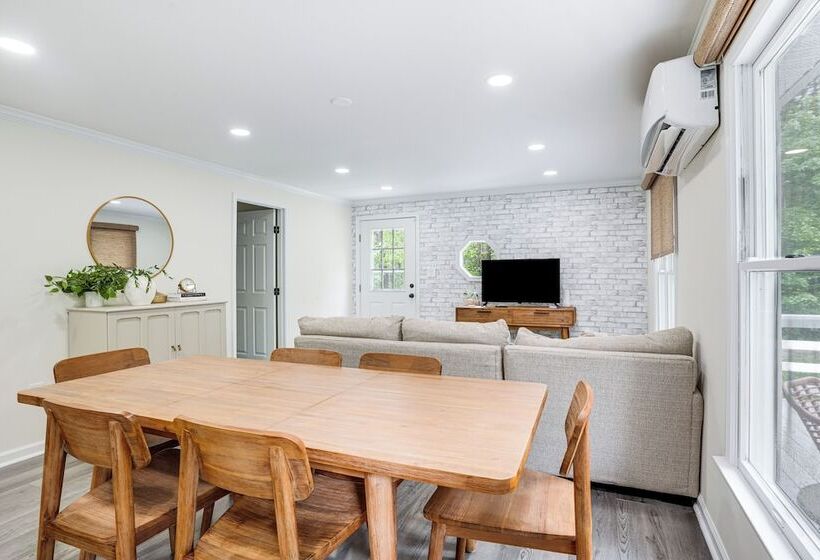 Mineral Cottage W/ Fire Pit: Steps To Lake Anna!