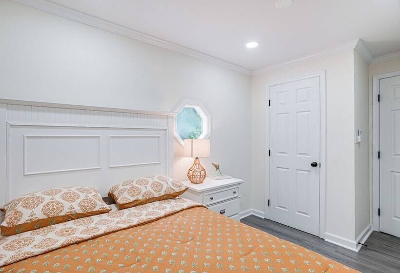 Mineral Cottage W/ Fire Pit: Steps To Lake Anna!