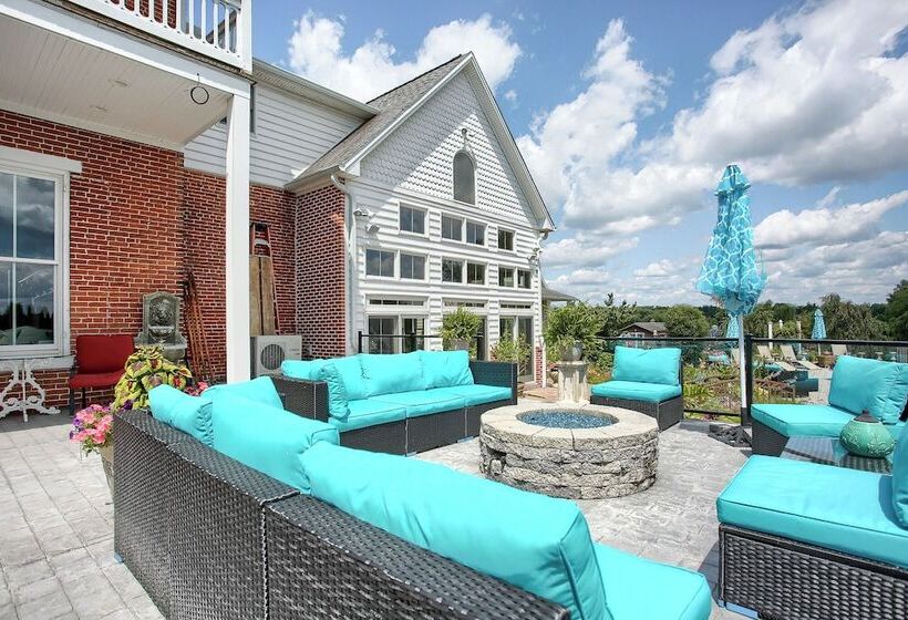 Stuart Manor Bed And Breakfast