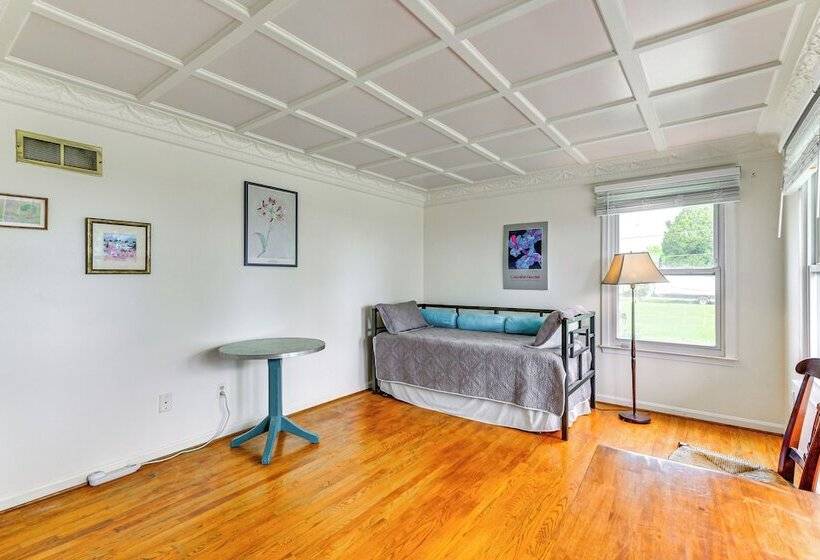 Waterfront Shady Side Home W/ Chesapeake Bay View!