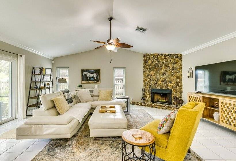 Wellington Vacation Rental: Private Saltwater Pool