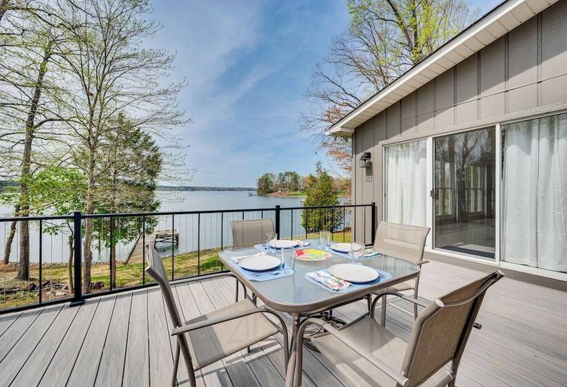 Lakefront Troutman House W/ Spectacular Sunsets!