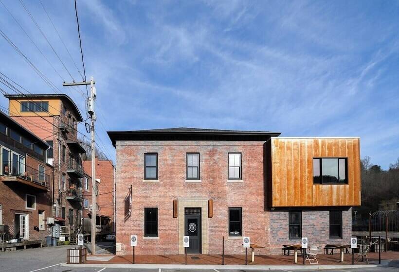 ホテル Old Marshall Jail